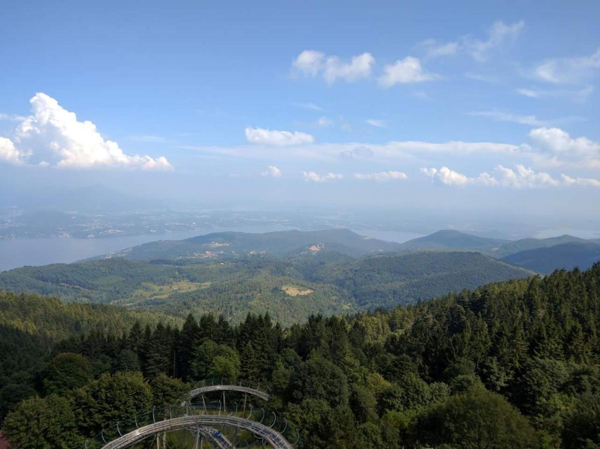 Ferienwohnung Il Planetario Verbania Exterior foto